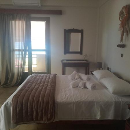 Buganvilla Sea View Apts Agia Pelagia  Esterno foto
