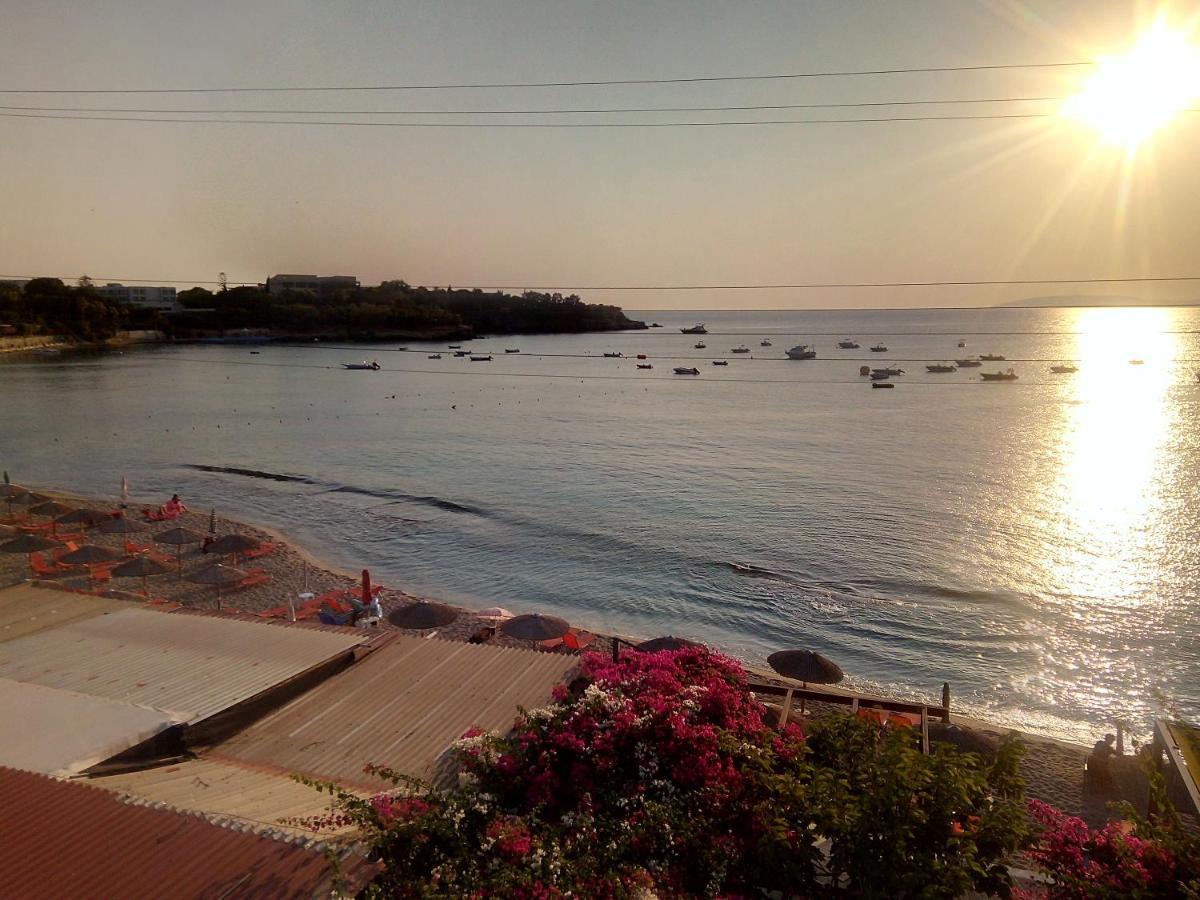Buganvilla Sea View Apts Agia Pelagia  Esterno foto