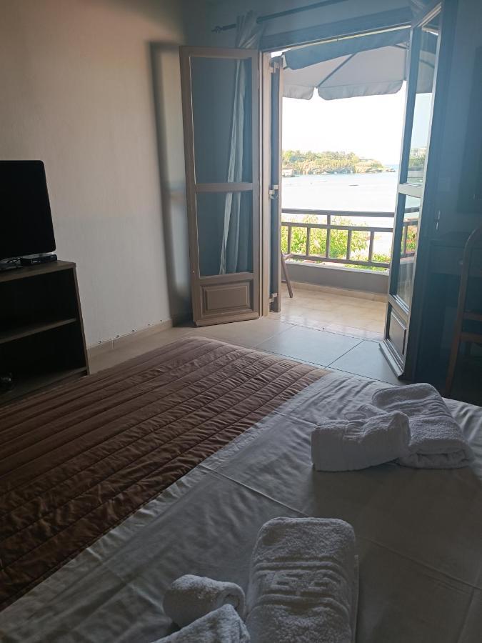 Buganvilla Sea View Apts Agia Pelagia  Esterno foto