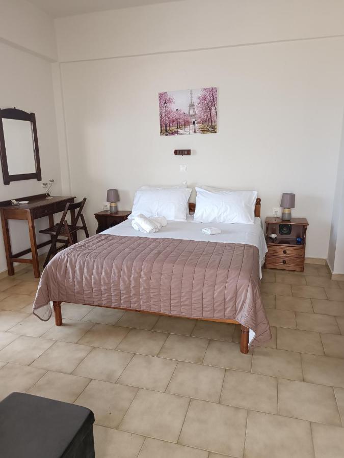 Buganvilla Sea View Apts Agia Pelagia  Esterno foto