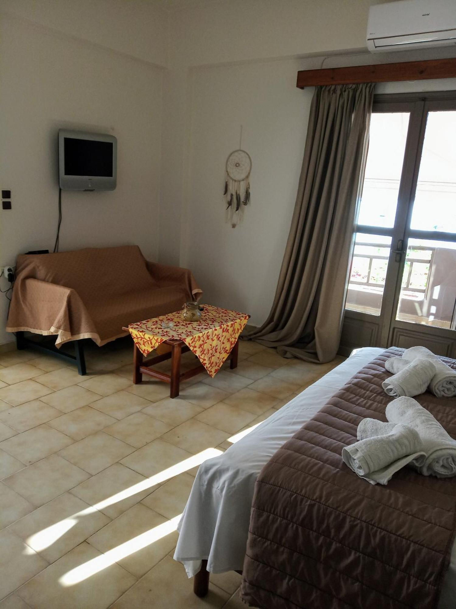 Buganvilla Sea View Apts Agia Pelagia  Esterno foto